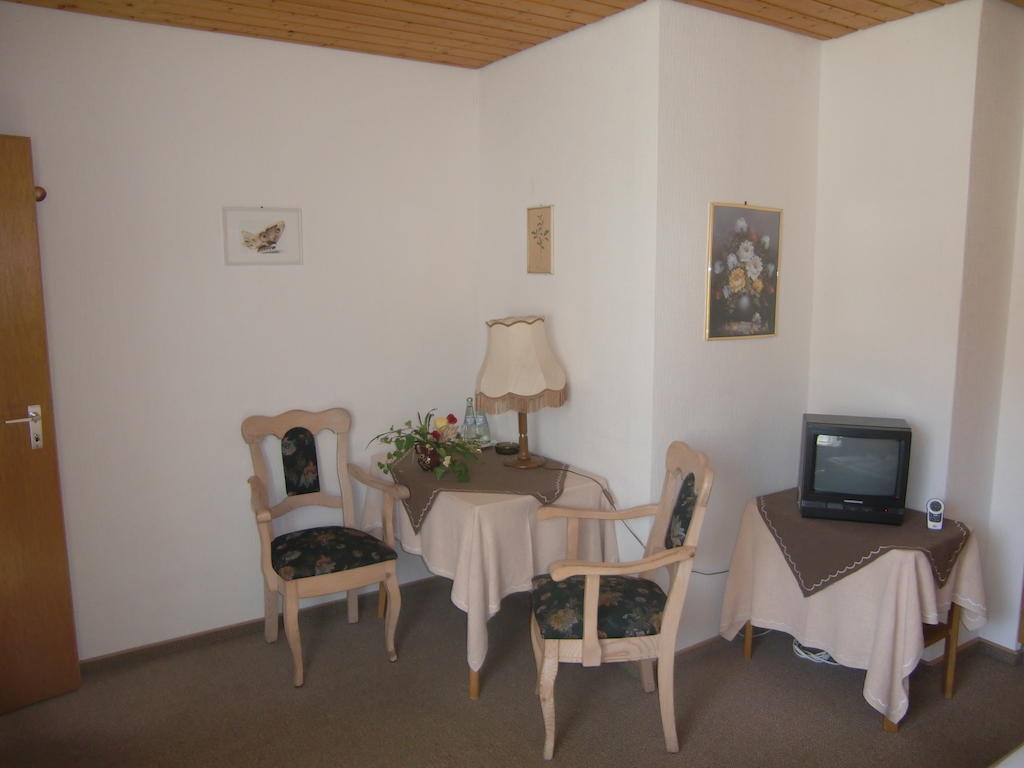 Waldhotel Glimmesmuhle Bad Hersfeld Kamer foto